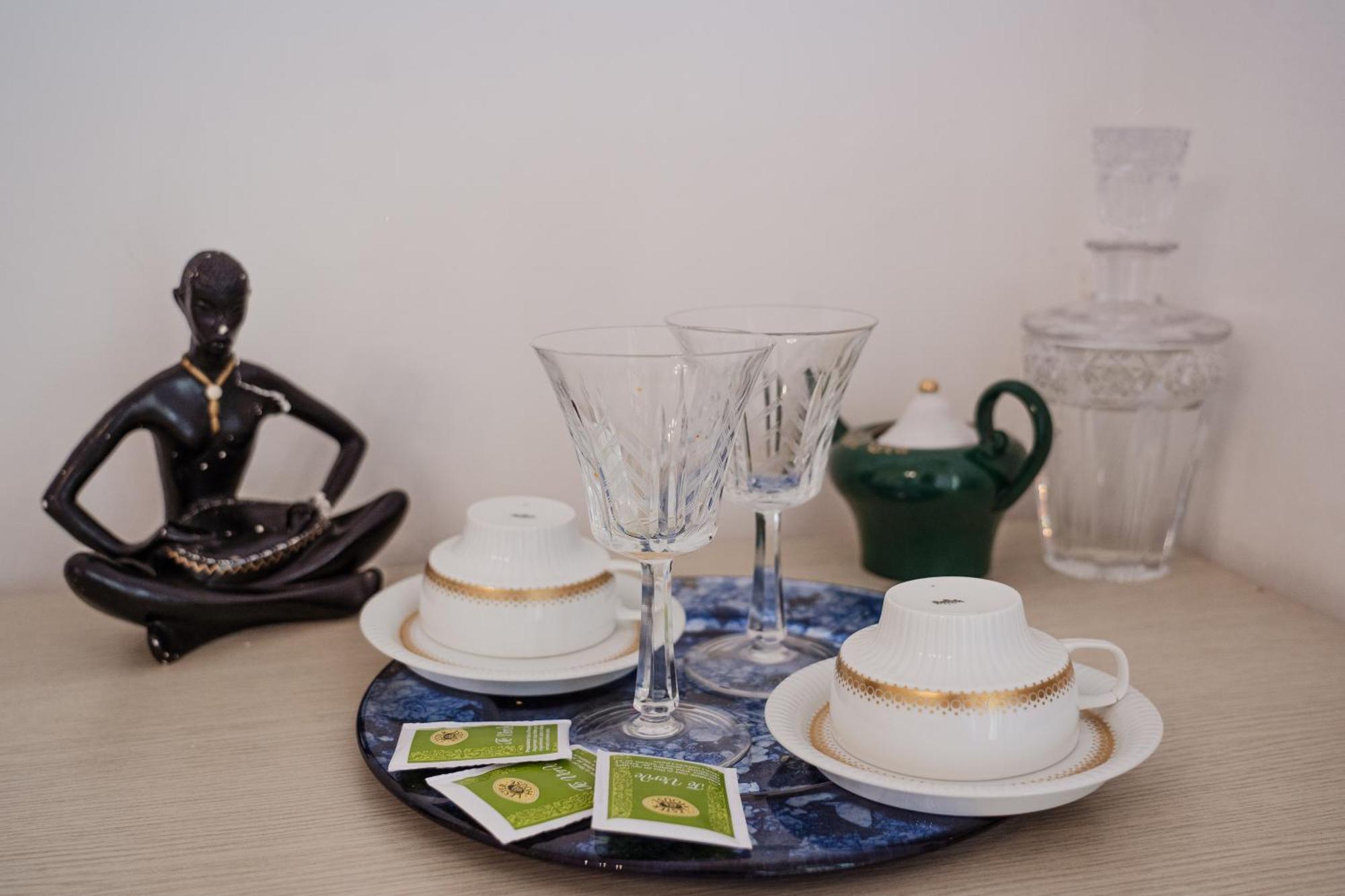 Bed And Books Bed & Breakfast Katanya Dış mekan fotoğraf