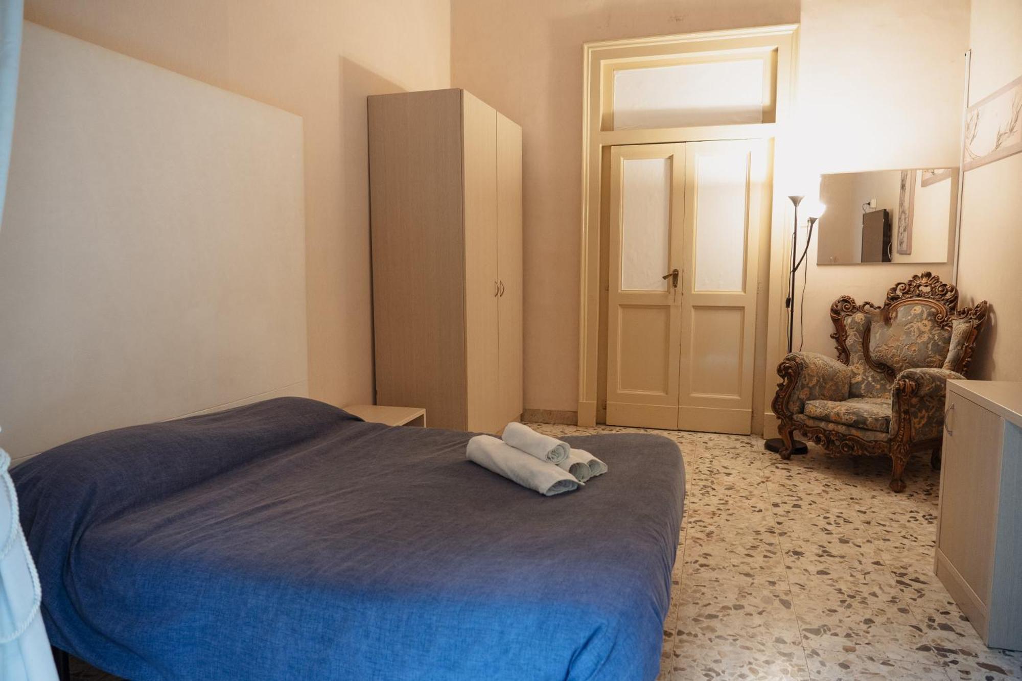 Bed And Books Bed & Breakfast Katanya Dış mekan fotoğraf